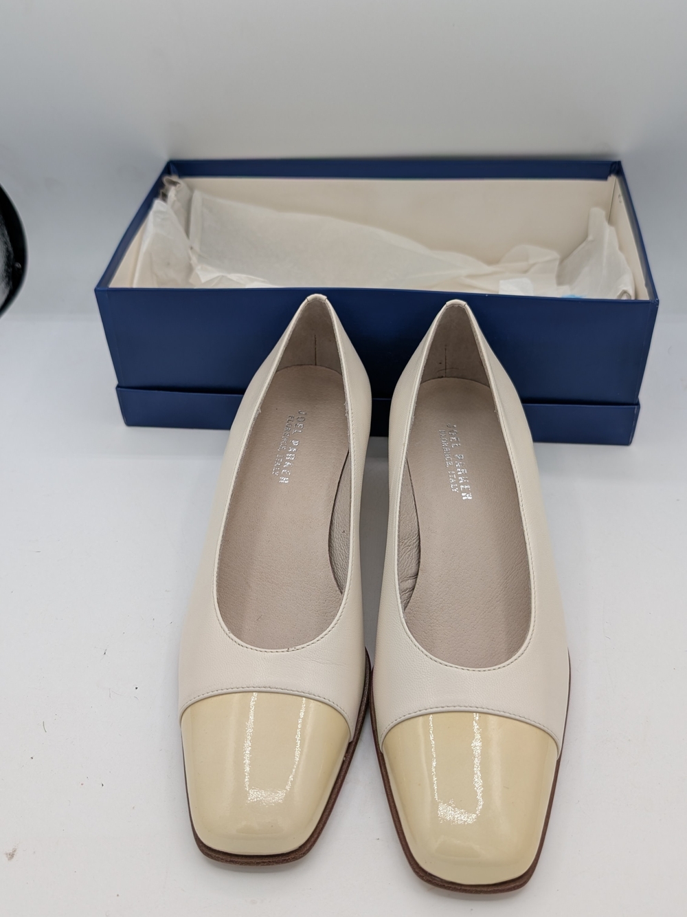 Joel Parker Florence Italy Velvet Leather Cap Toe Gold Block Heel Pumps Sz 8B